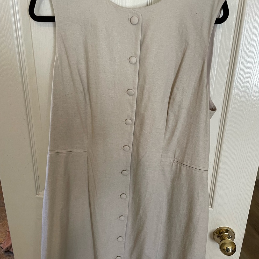 Preston & York Sleeveless Button-Front Mini Dress in Beige